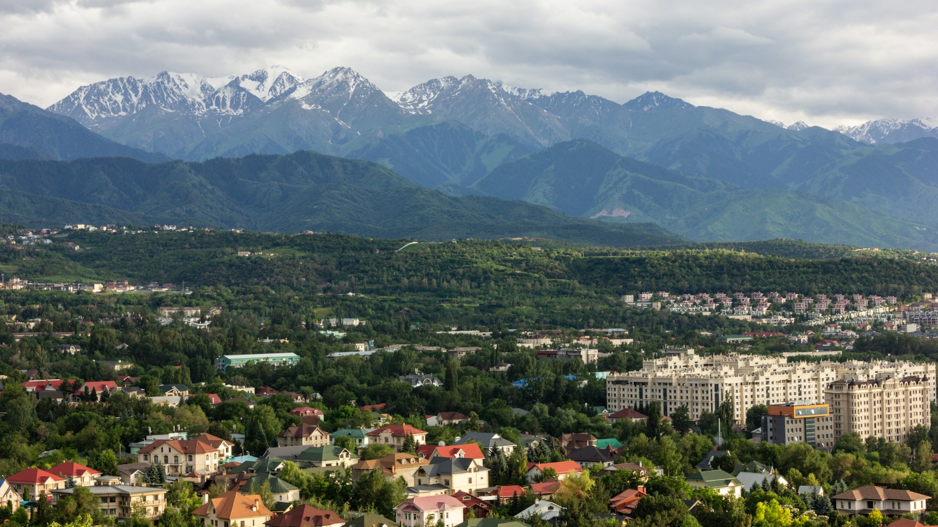 Explore Almaty and Its Mountain Backdrop