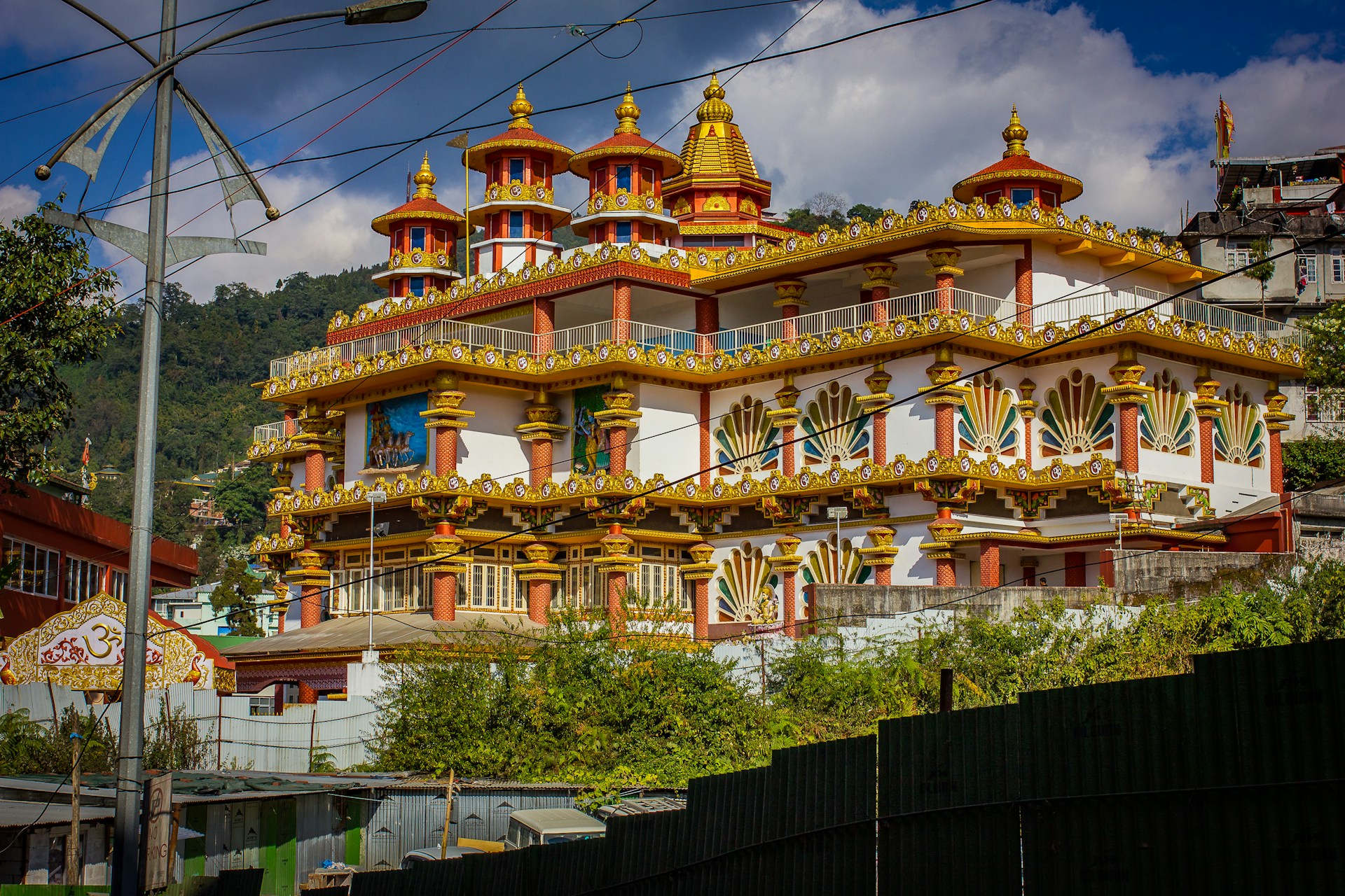 Gangtok Cultural & Monastery Trail