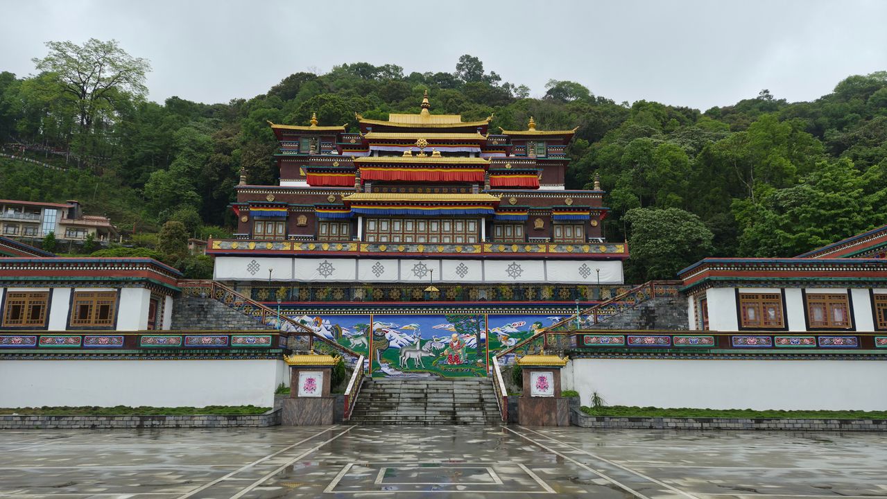 Visit Rumtek Monastery