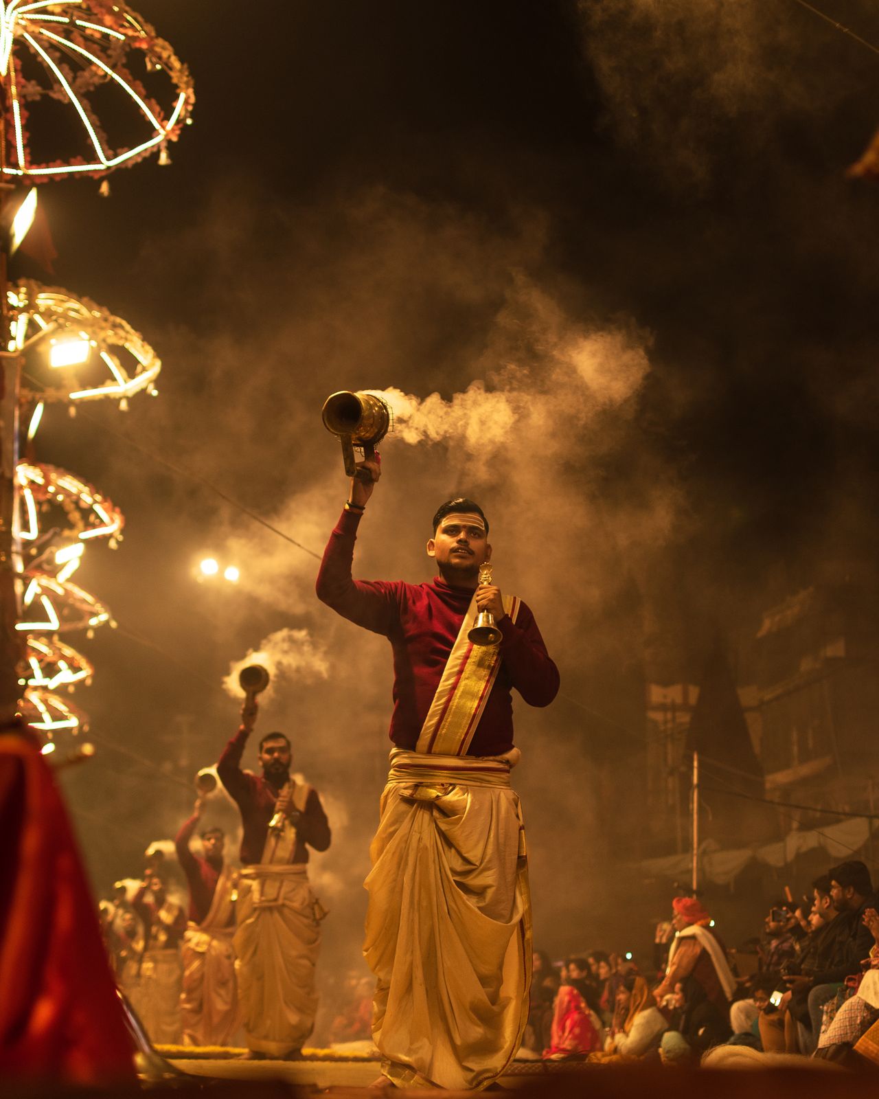 Witness the Grand Ganga Aarti