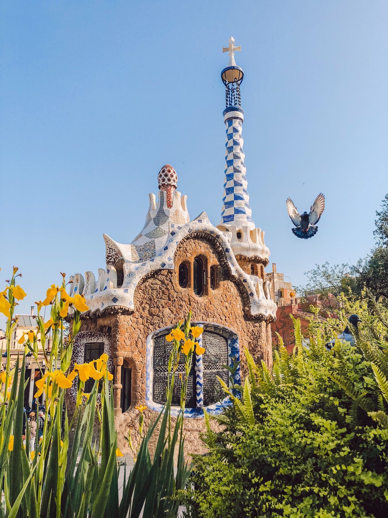Explore Park Güell