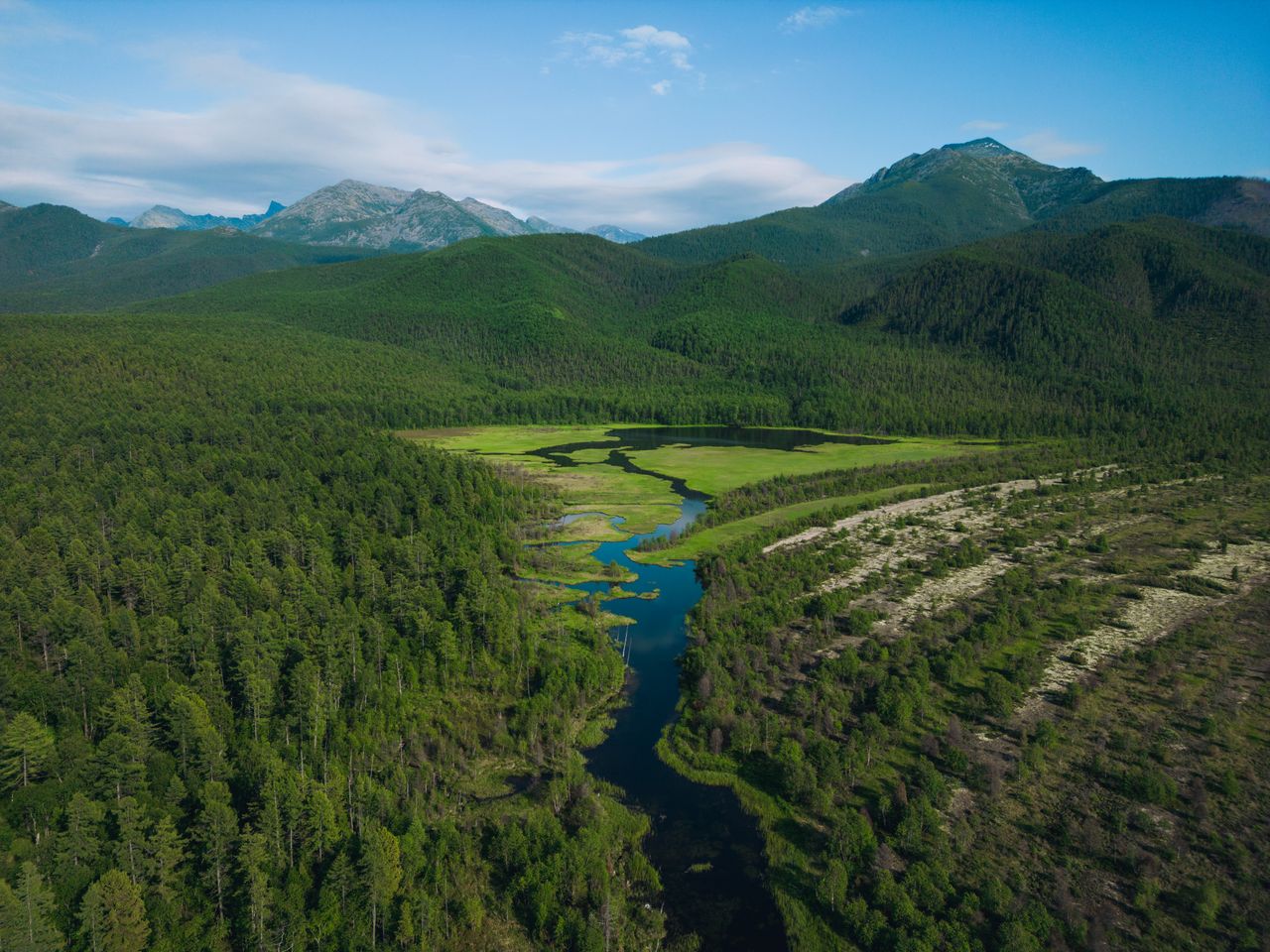 Experience Altyn-Emel National Park