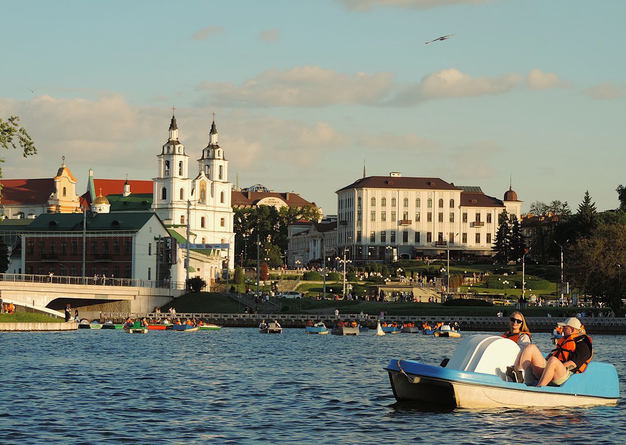 Cruise Along the Svislach River