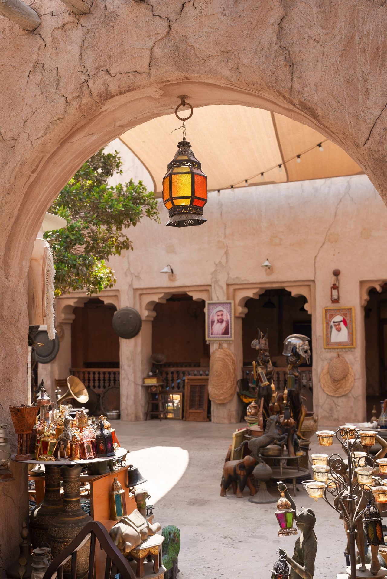 Stroll Through Old Dubai & the Gold Souk