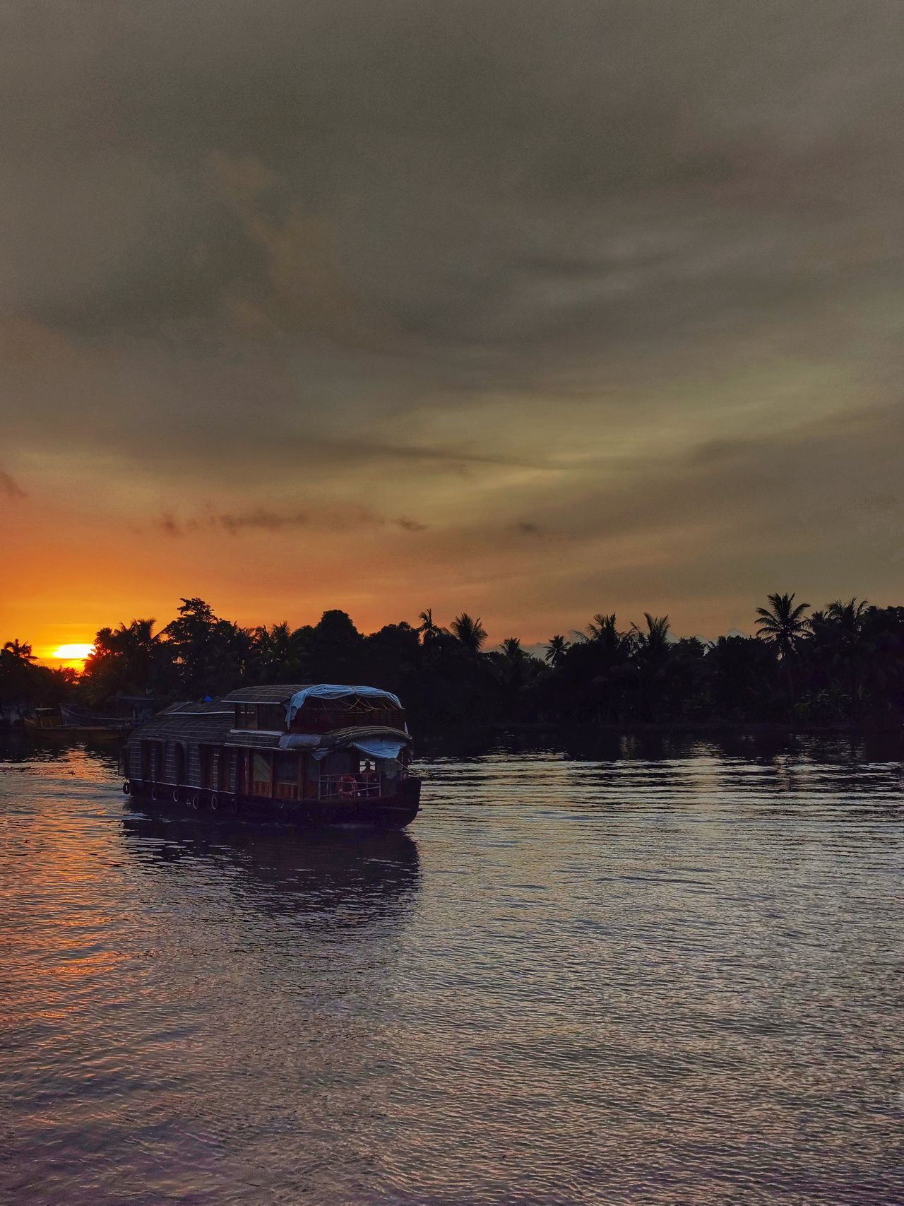 Sunset Backwater Cruise
