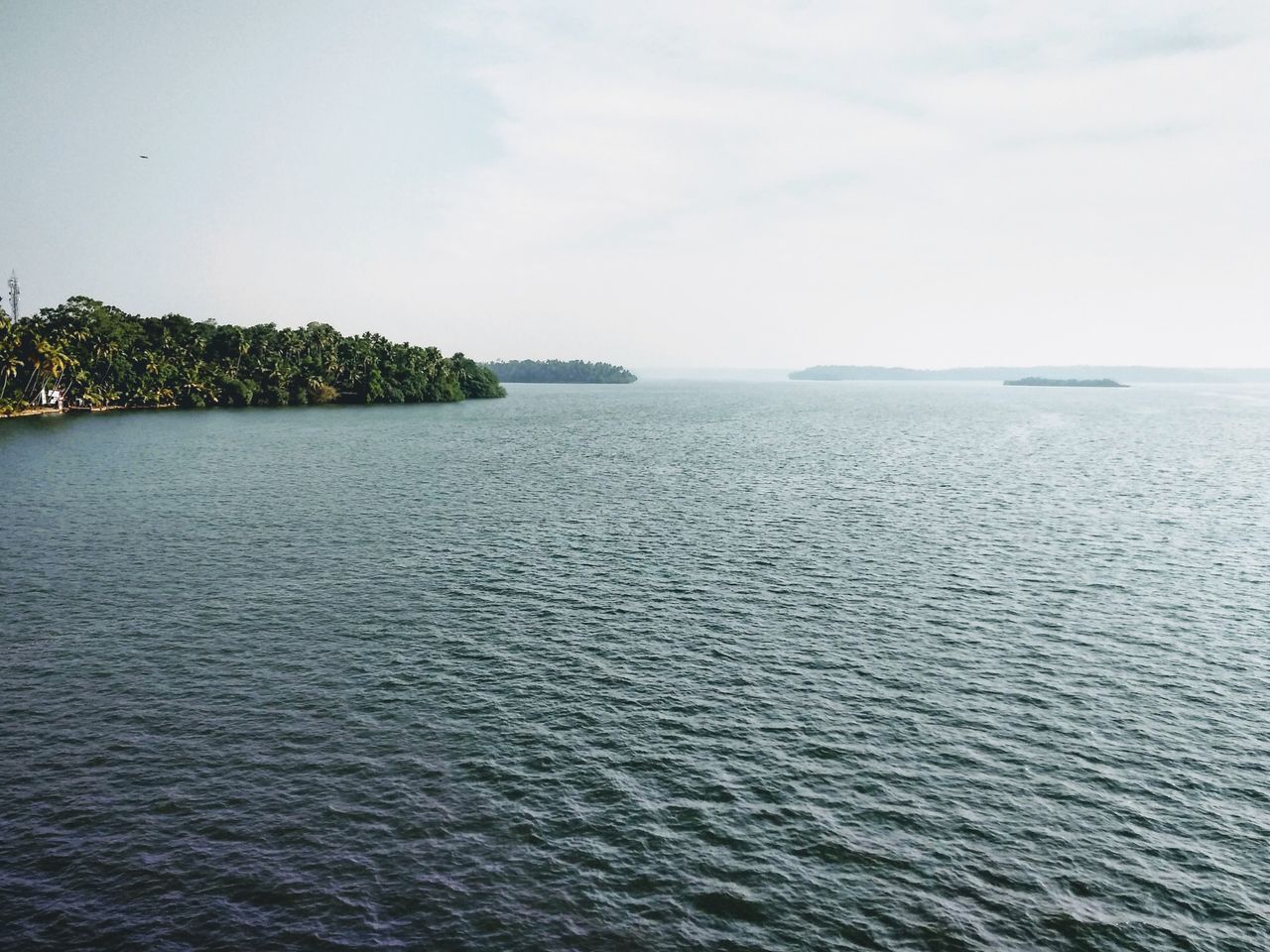  Visit Pathiramanal Island