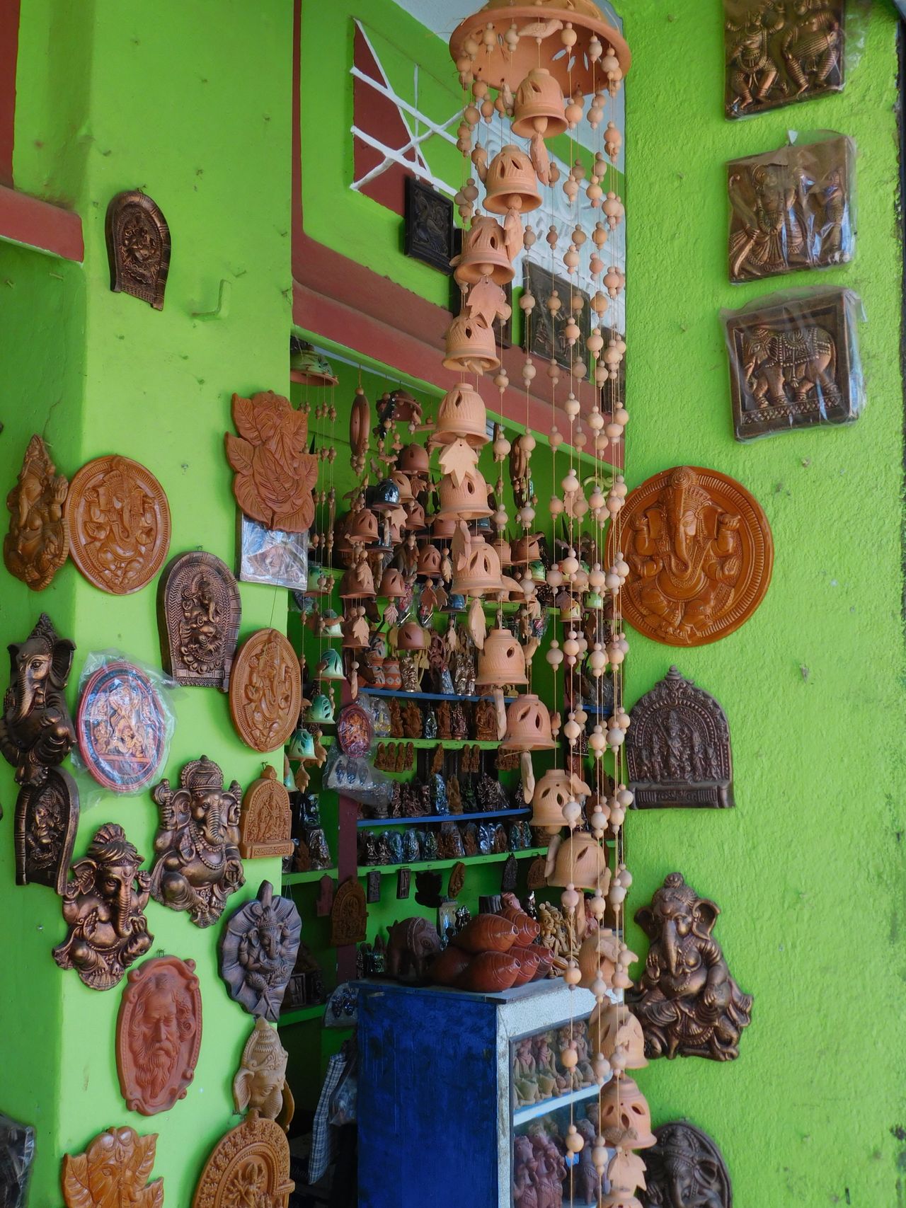 Shop for Kutchi Handicrafts