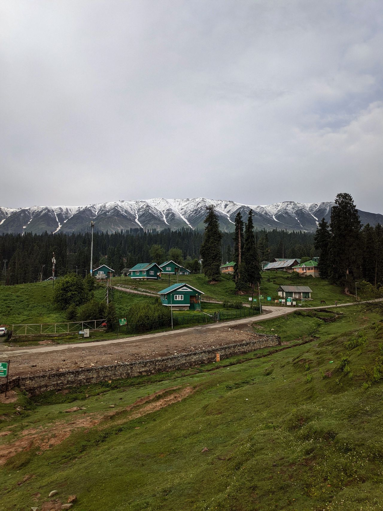 Visit Khilanmarg