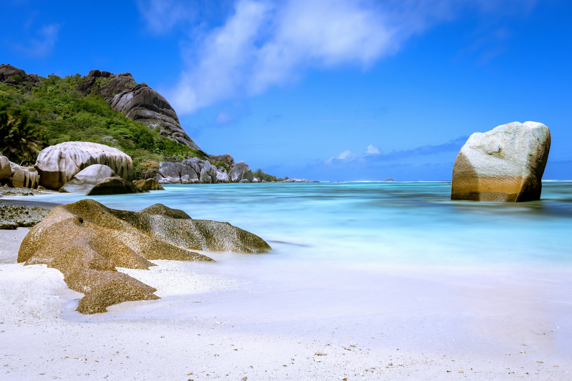 Visit Anse Source d'Argent