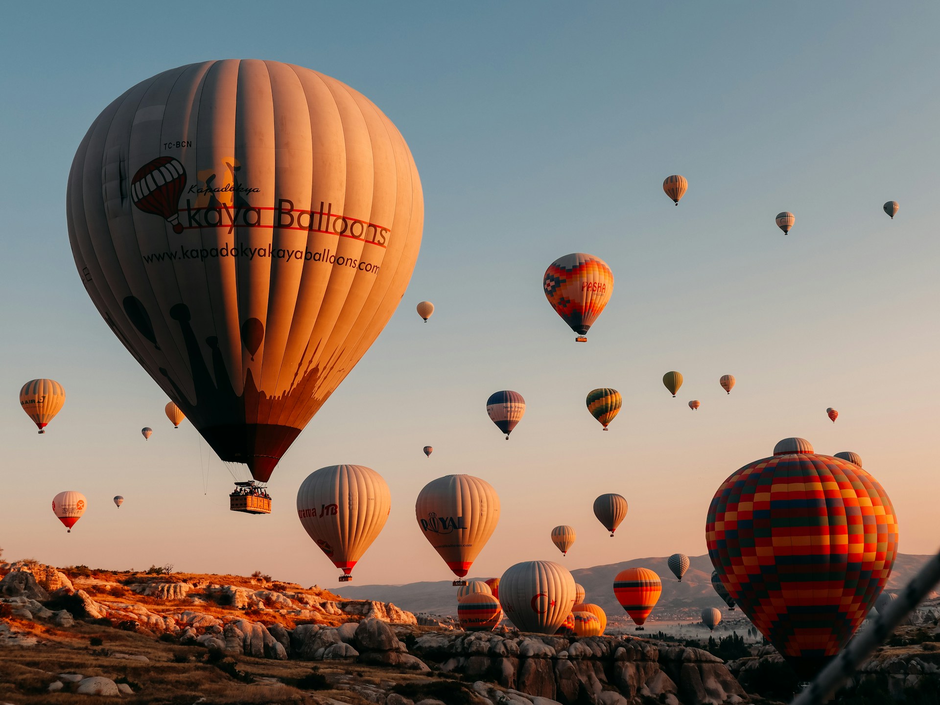 Cappadocia Balloon & Caves Quick Getaway' itinerary card — sunrise balloons and Göreme, Türkiye — Orchid Vacation